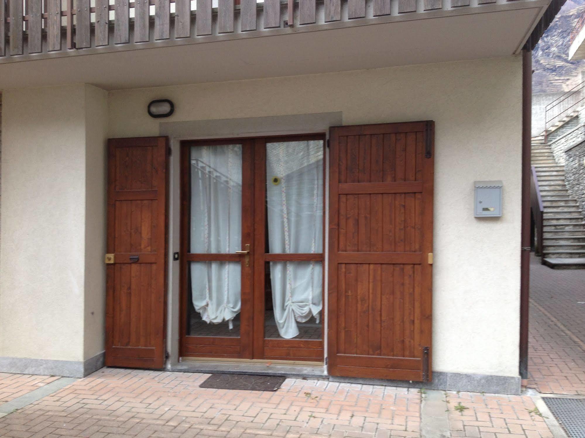 Lanterna Apartments Chiesa in Valmalenco Εξωτερικό φωτογραφία
